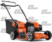 Газонокосилка бензиновая Husqvarna LC 153P